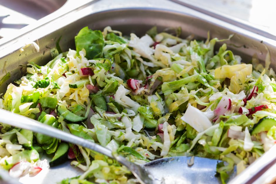 How Iron, B12 And The Nutrients Worth Testing Fits a Real Routine, Starting Today